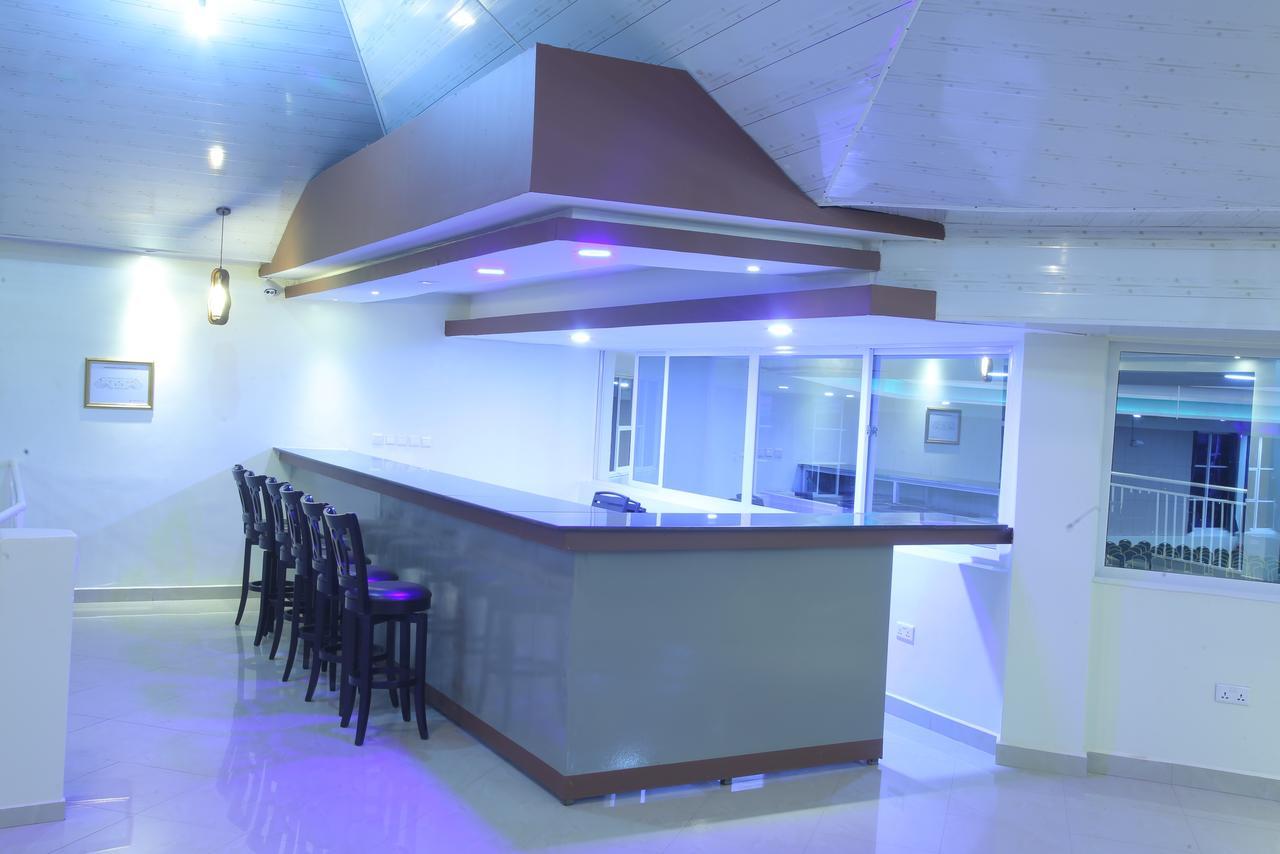Dove Hotel Kigali Exteriör bild