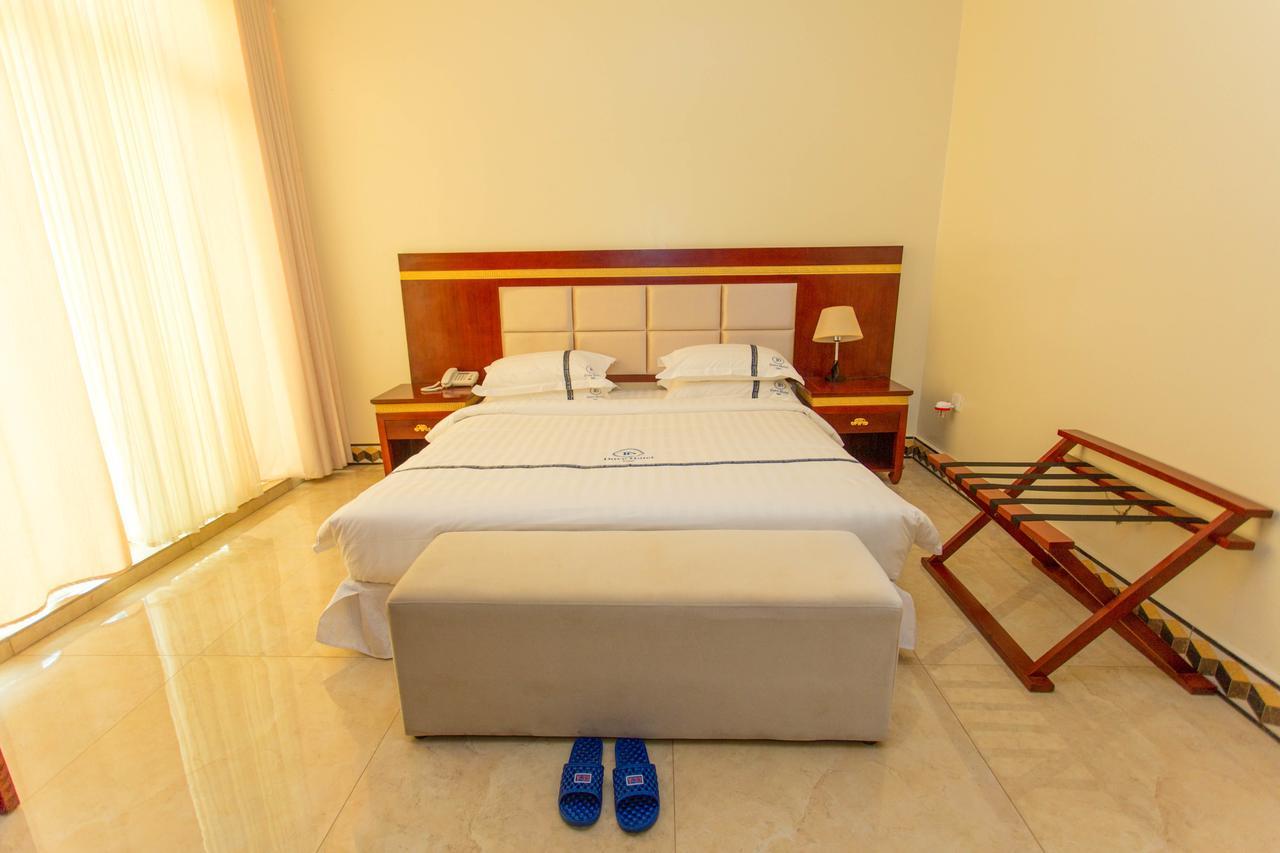 Dove Hotel Kigali Exteriör bild