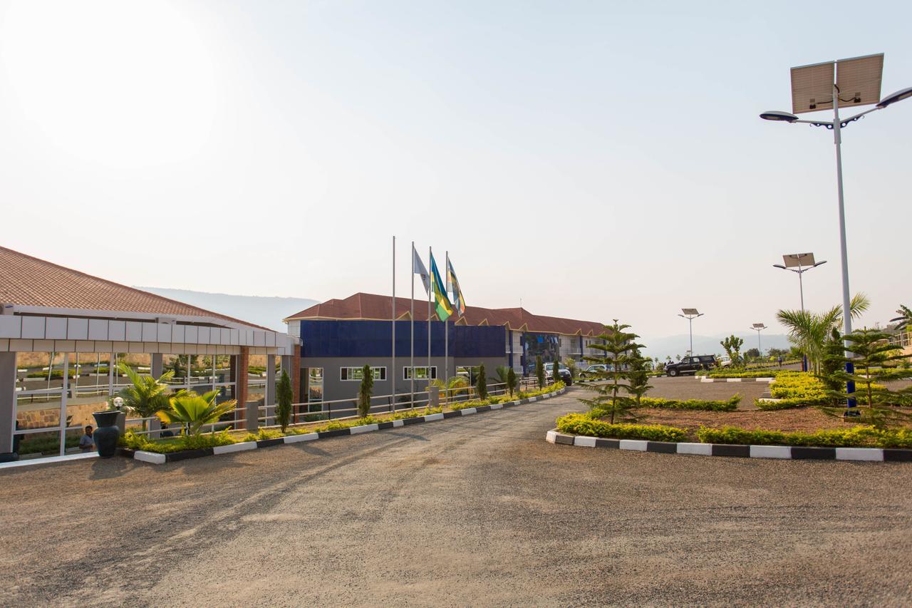 Dove Hotel Kigali Exteriör bild