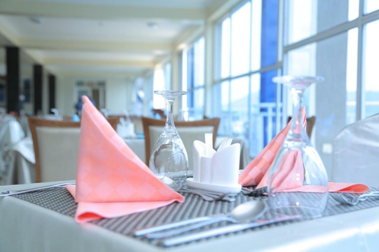 Dove Hotel Kigali Exteriör bild