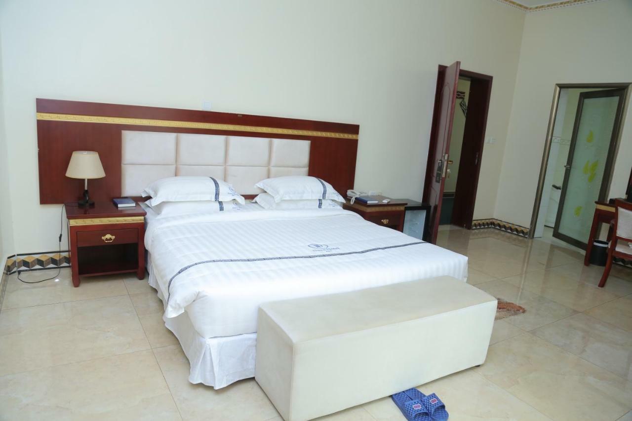 Dove Hotel Kigali Exteriör bild