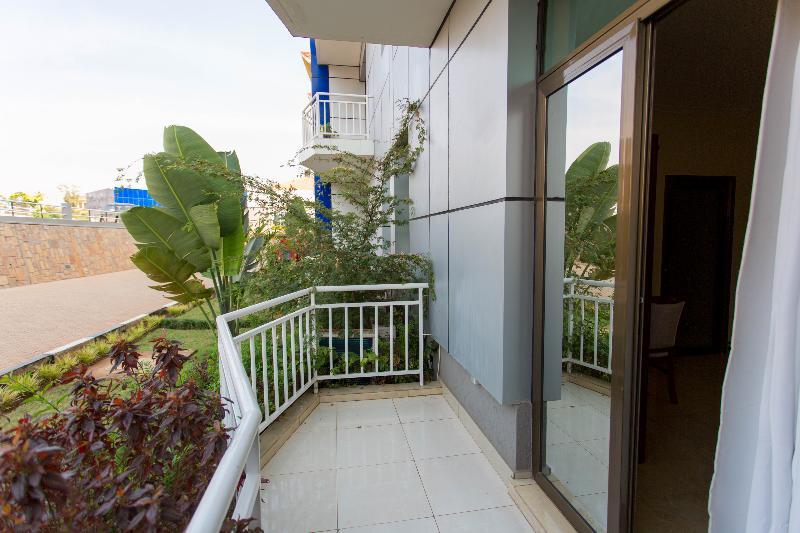 Dove Hotel Kigali Exteriör bild